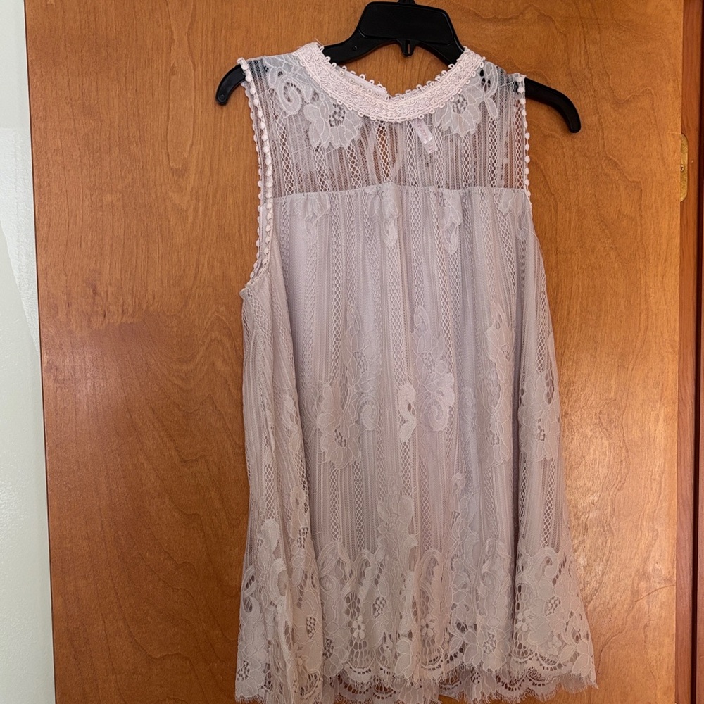 Xhilaration Pink Lace Tank Top